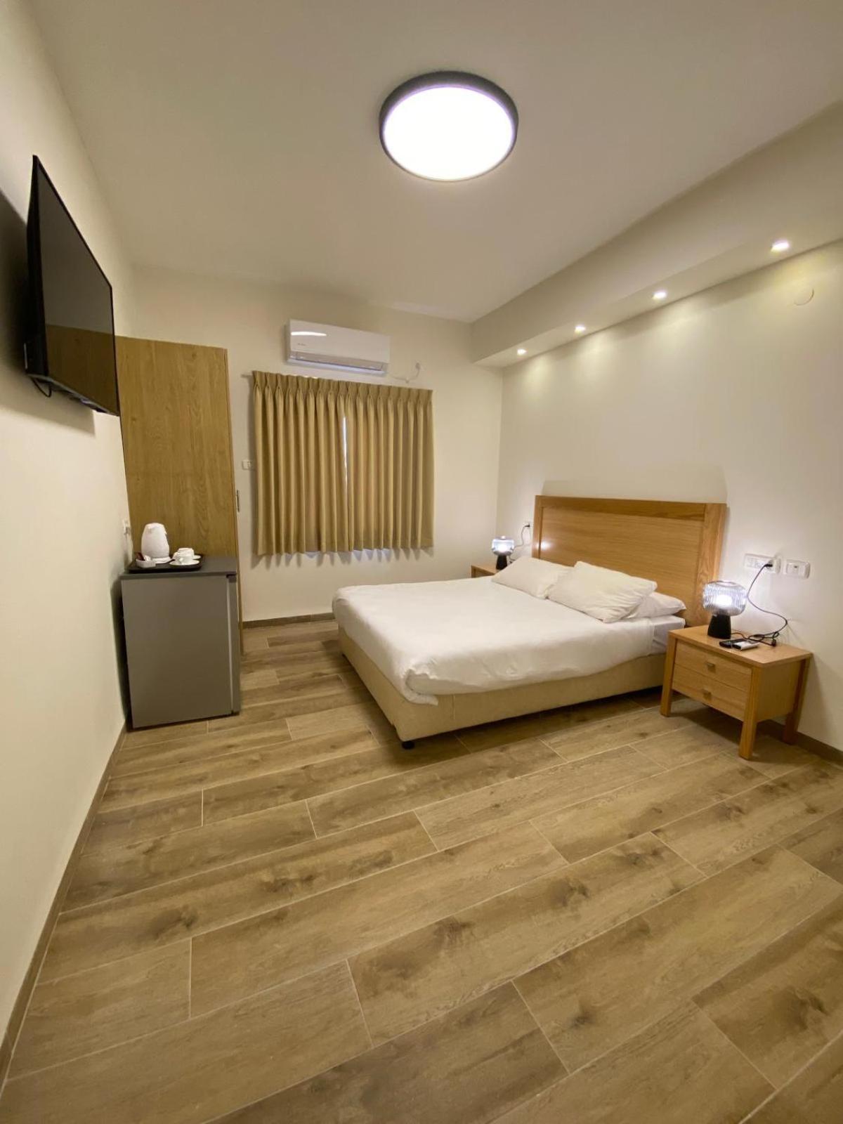 Berger Hotel Tiberias Exterior photo