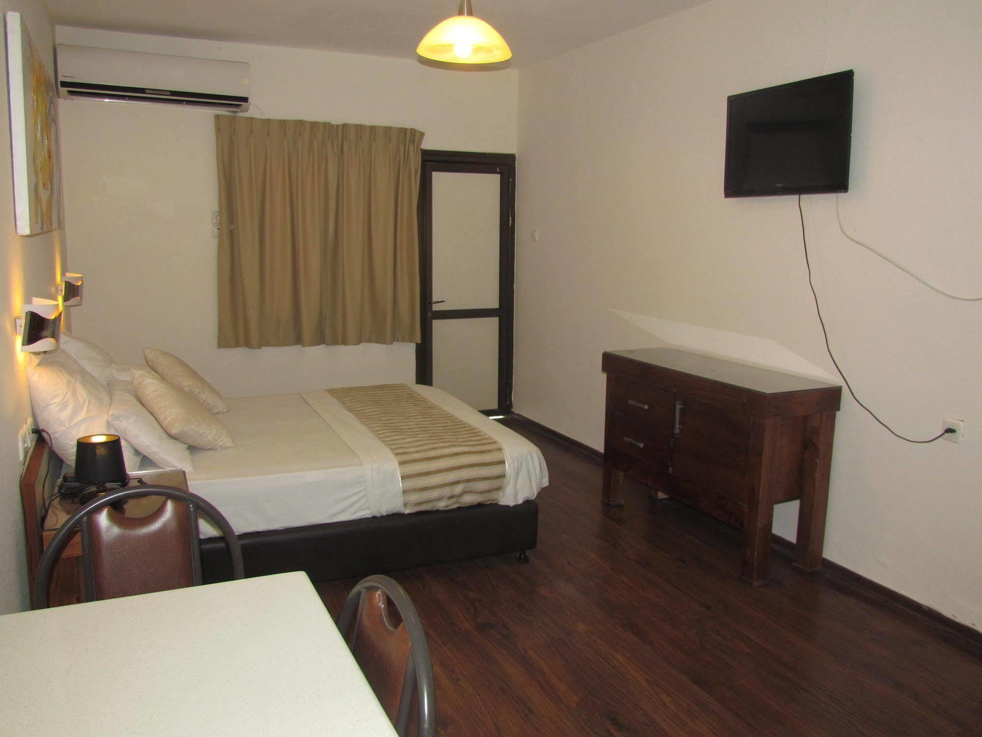 Berger Hotel Tiberias Exterior photo